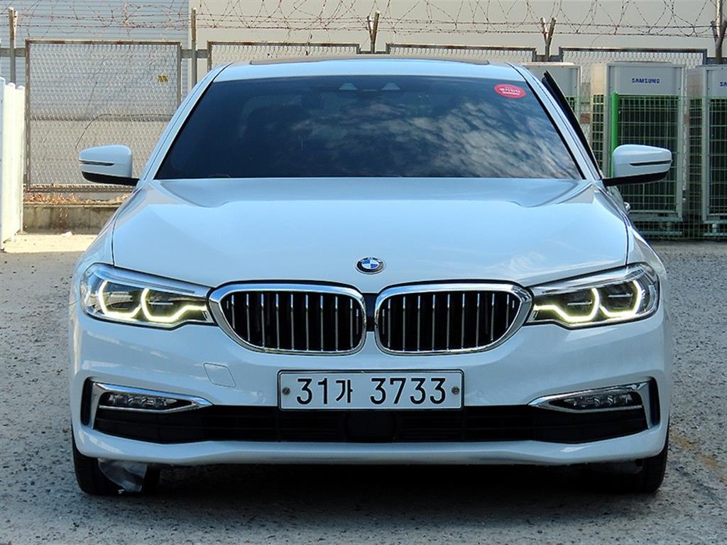 BMW 5 Series 520d Luxury Special