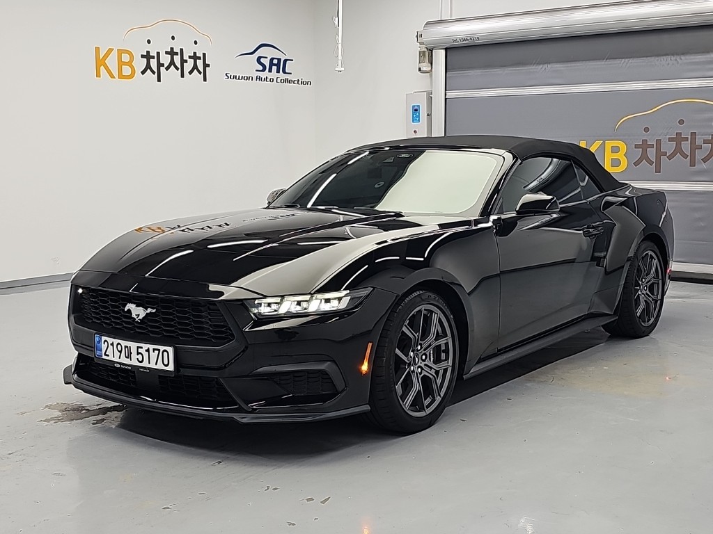 Ford Mustang Convertible 2.3 Premium