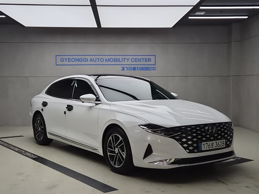 Hyundai Grandeur 2.5 Premium Choiseu