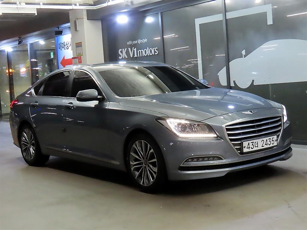 Hyundai Jenesiseudh Jenesiseudh G330 Modern