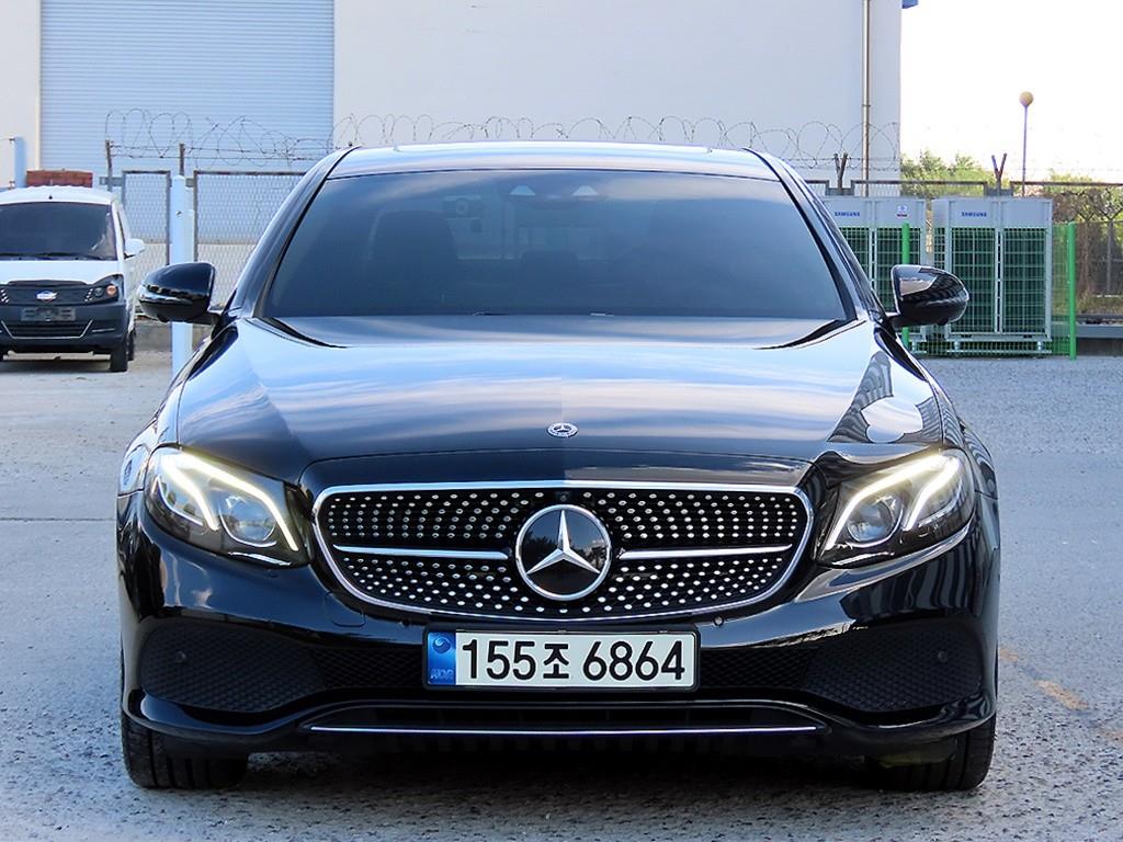 Mercedes-Benz E-Class E300 4Maetik Avantgarde Intelrijeonteu