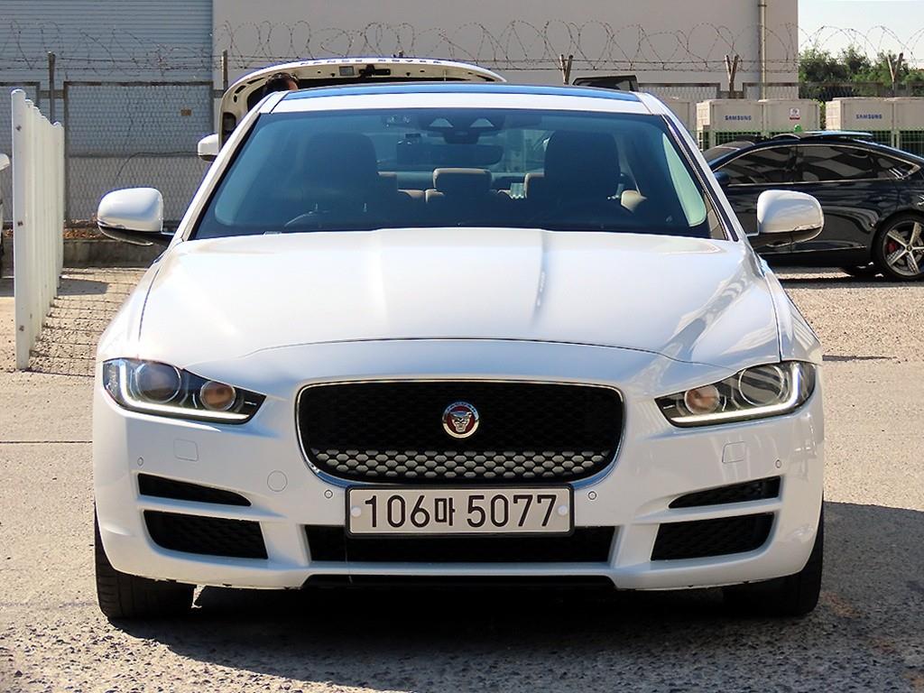 재규어 XE 2.0 20d Poteupolrio