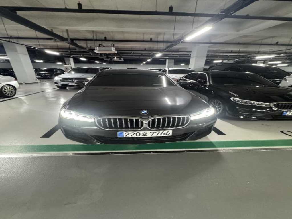 BMW 5시리즈 523d M Sport