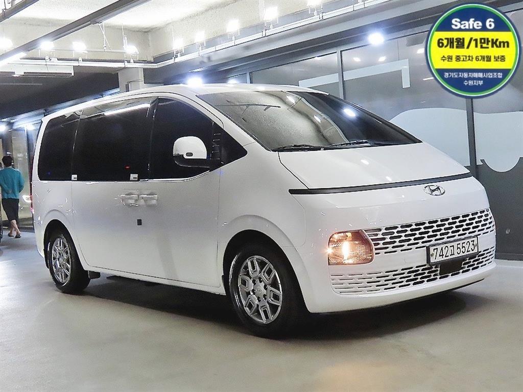 Hyundai Staria 2.2 Tourer 11 суудал 2WD Modern