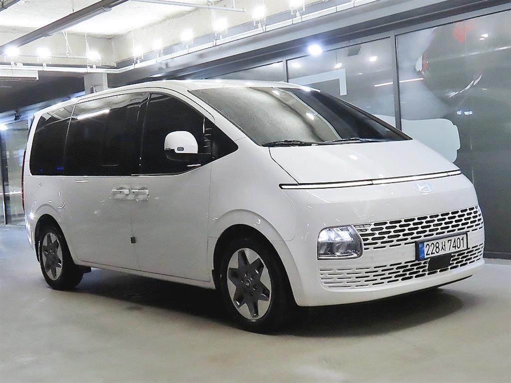 Hyundai Staria 2.2 Tourer 9 суудал 4WD Modern