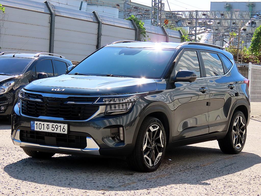 Kia Seltos 1.6 Turbo 2WD Signature