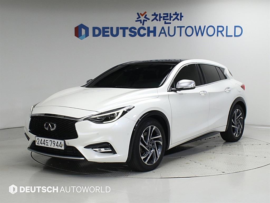 Infiniti Q3 2.0T Kape Tikeu