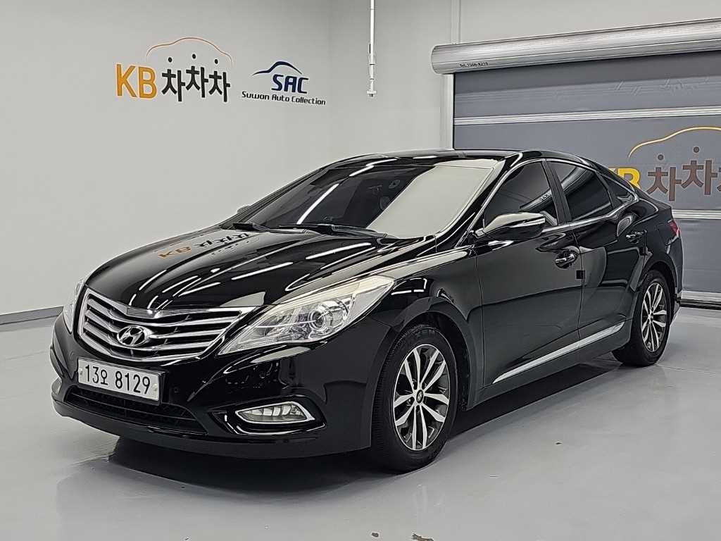 Hyundai Grandeur HG 240 Luxury