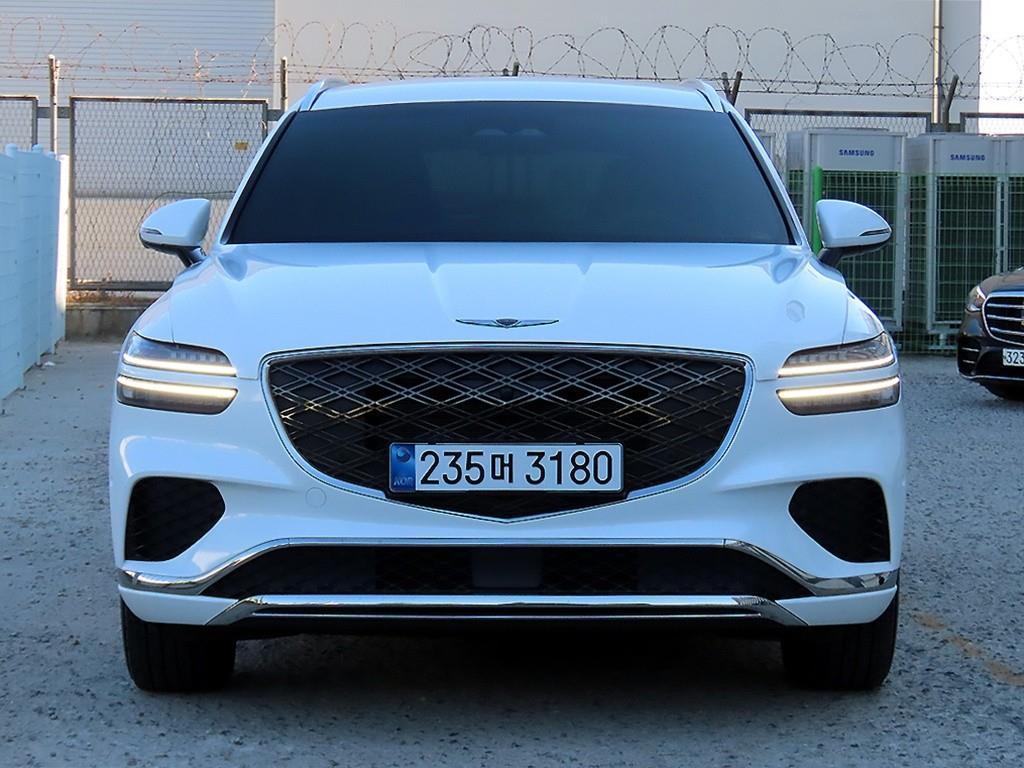 Genesis GV70 2.5T AWD