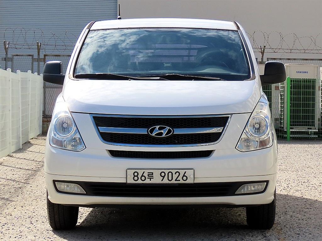 Hyundai Grand Starex 3 суудал Van CVX Luxury
