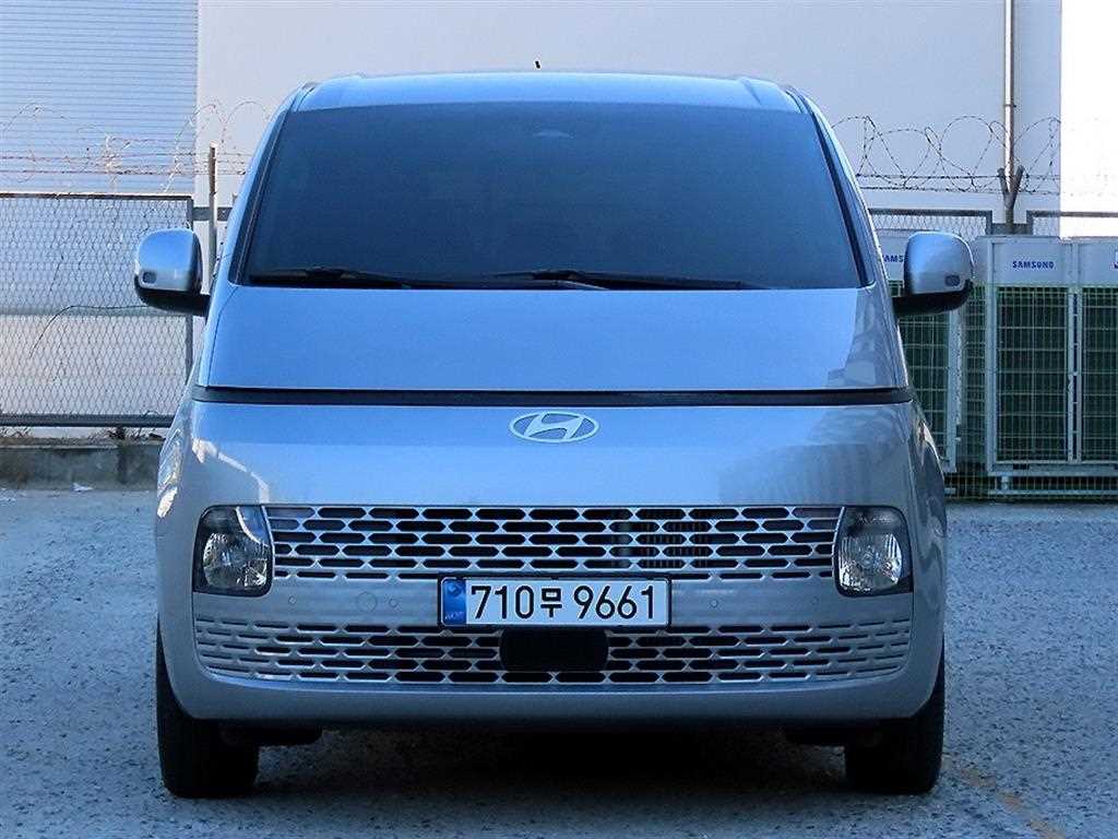 현대 스타리아 하이브리드 1.6 HEV Tourer 11 인승 Modern