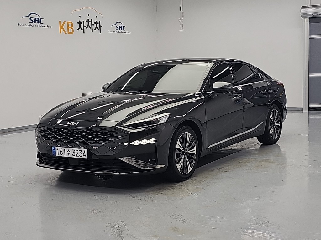 Kia K8 Hybrid HEV Noblesse
