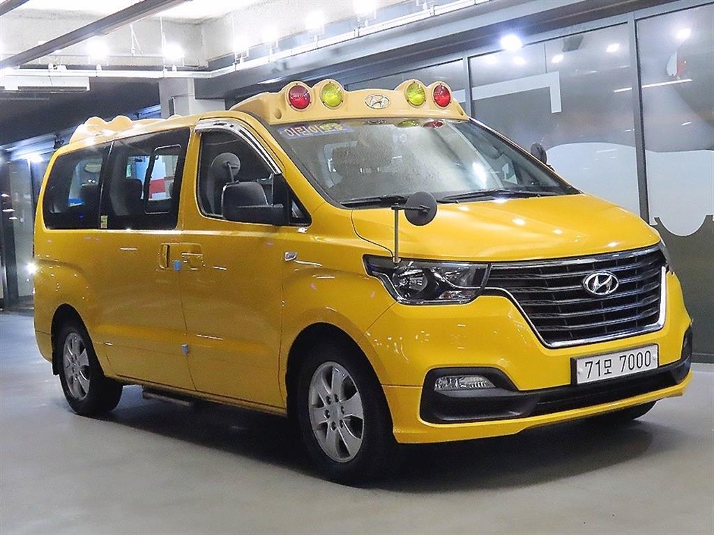 Hyundai Grand Starex 11 суудал Smart
