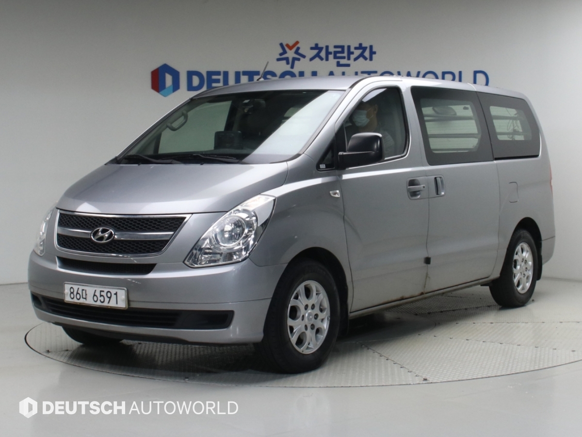 현대 Grand Starex 3 인승 Van CVX Deluxe