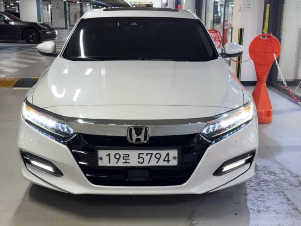 Honda Accord 2.0 Hybrid Tueoring