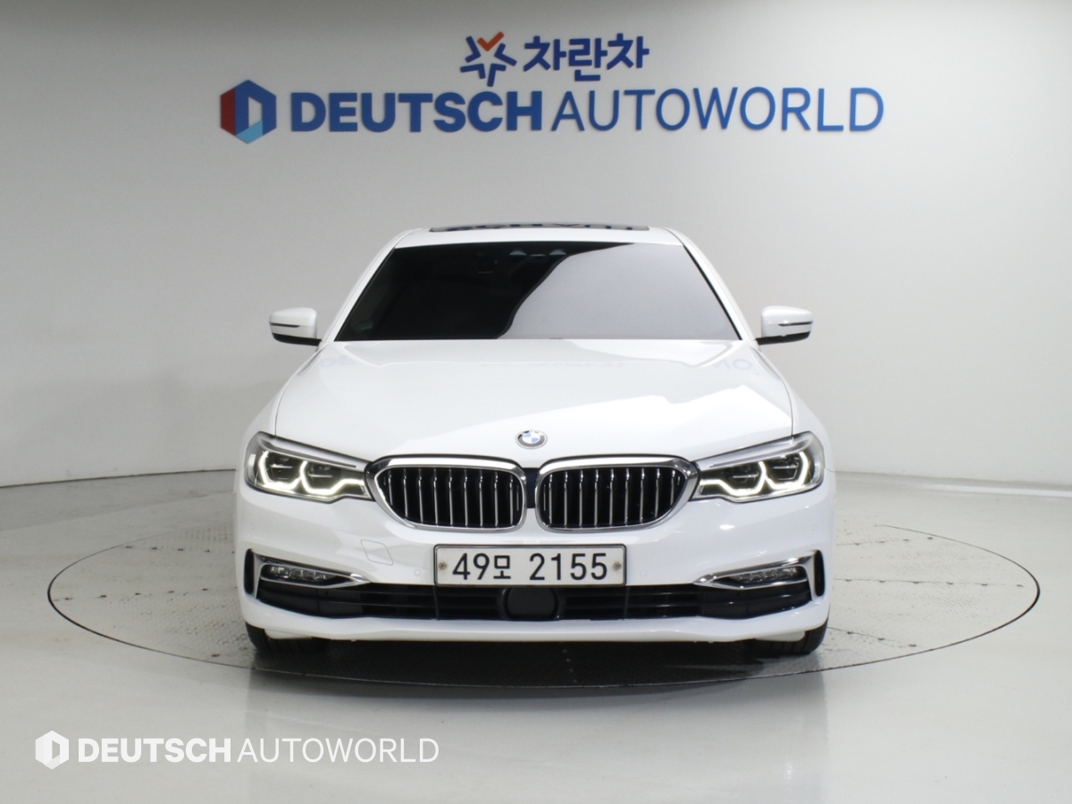 BMW 5시리즈 530i xDrive Luxury Plus