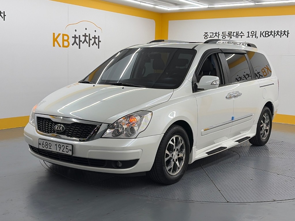 Kia Carnival R Rimujin 9 суудал President