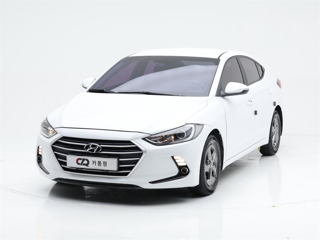 Hyundai Avante 1.6 GDi Smart