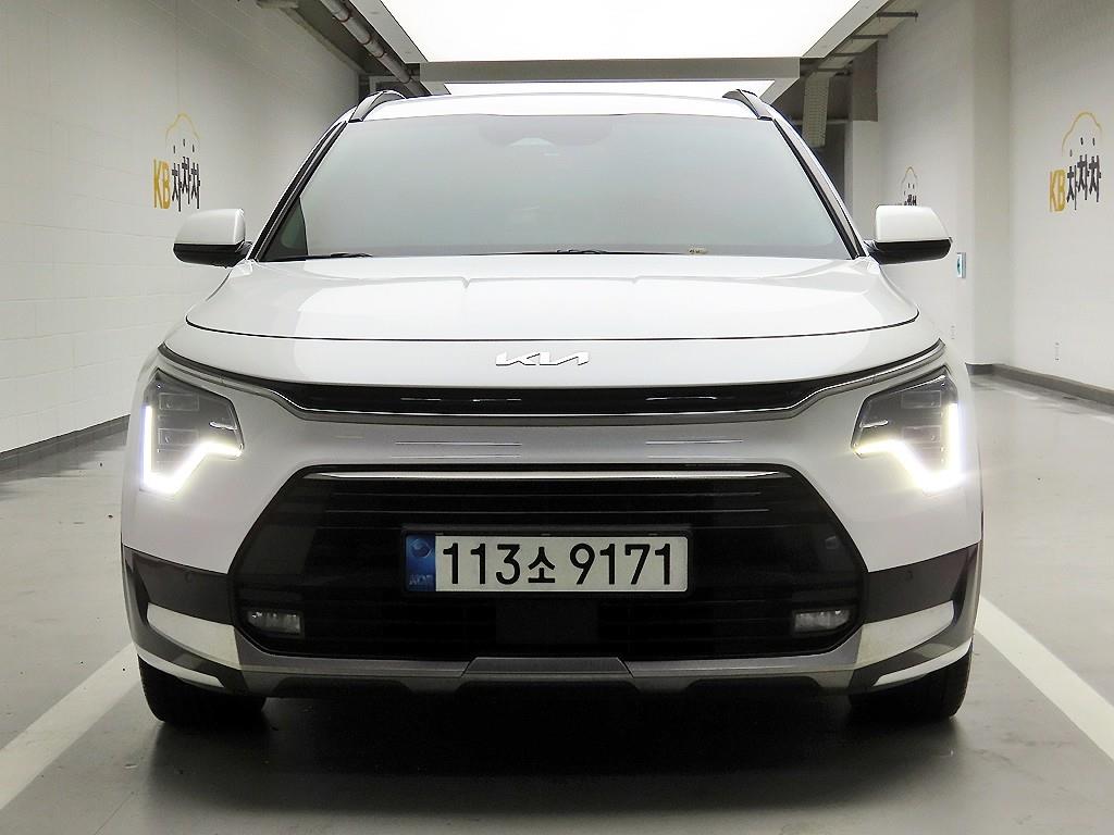 Kia Niro 1.6 HEV Signature