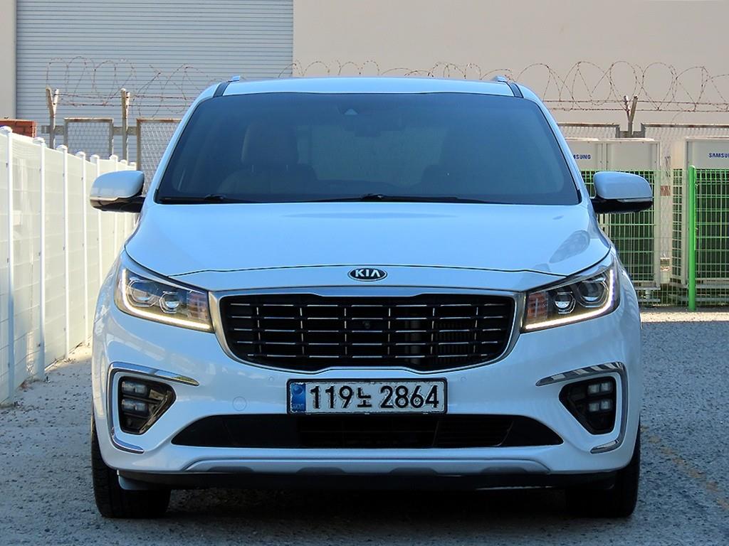 Kia Carnival 9 суудал Noblesse Special
