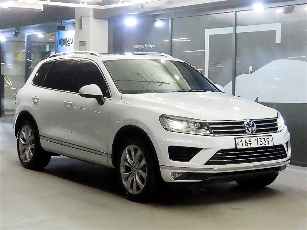Volkswagen Touareg 3.0 V6 TDI Beulrumosyeon Premium