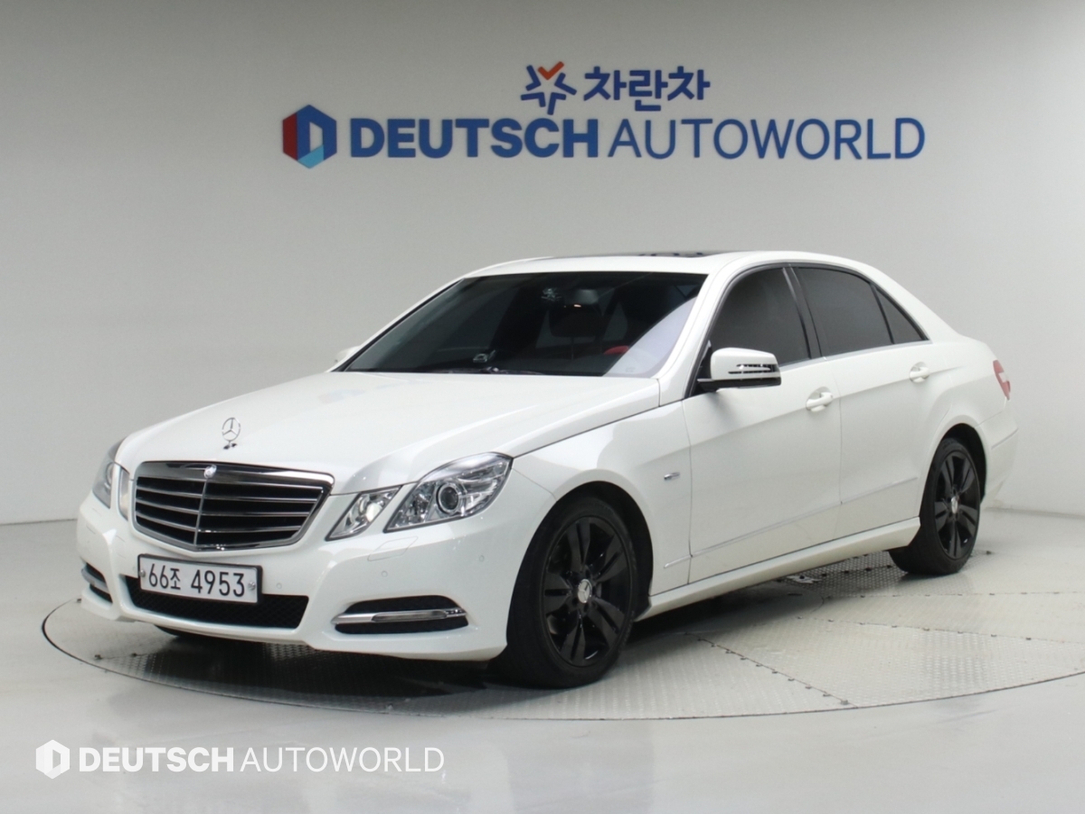 Mercedes-Benz E-Class E200 CGI Beulruipisyeonsi Avantgarde