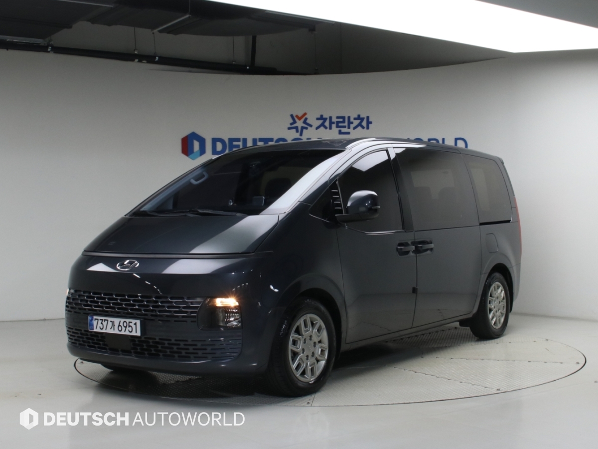 Hyundai Staria 2.2 Tourer 11 суудал 2WD Modern