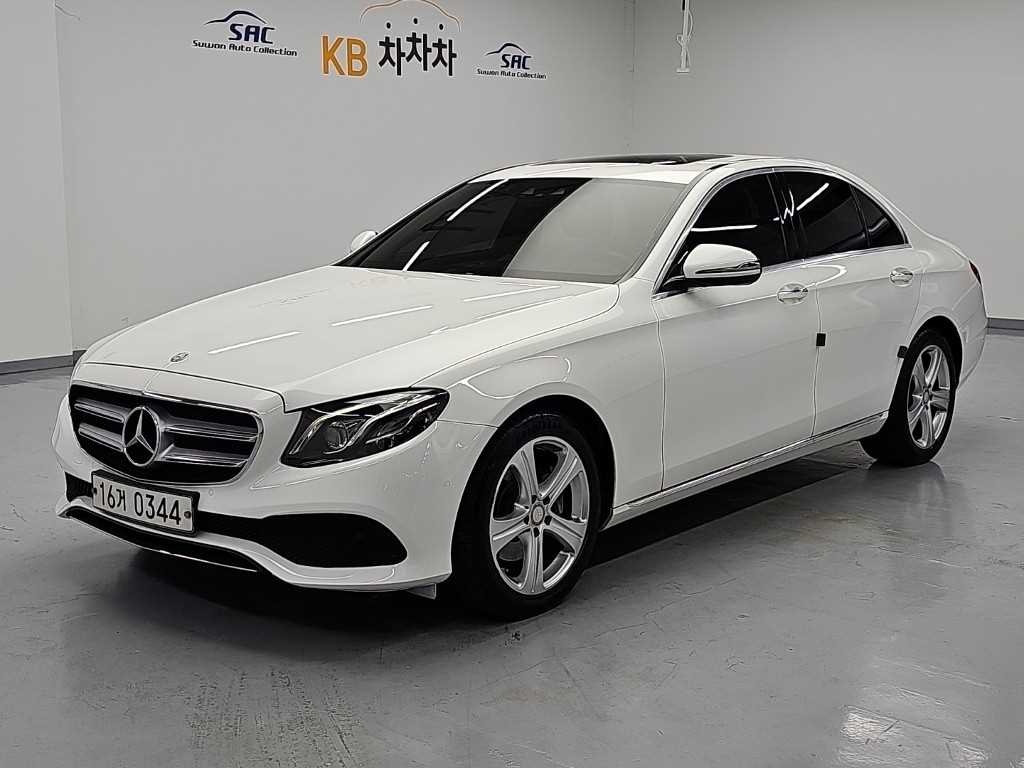 벤츠 E클래스 E220d Avantgarde