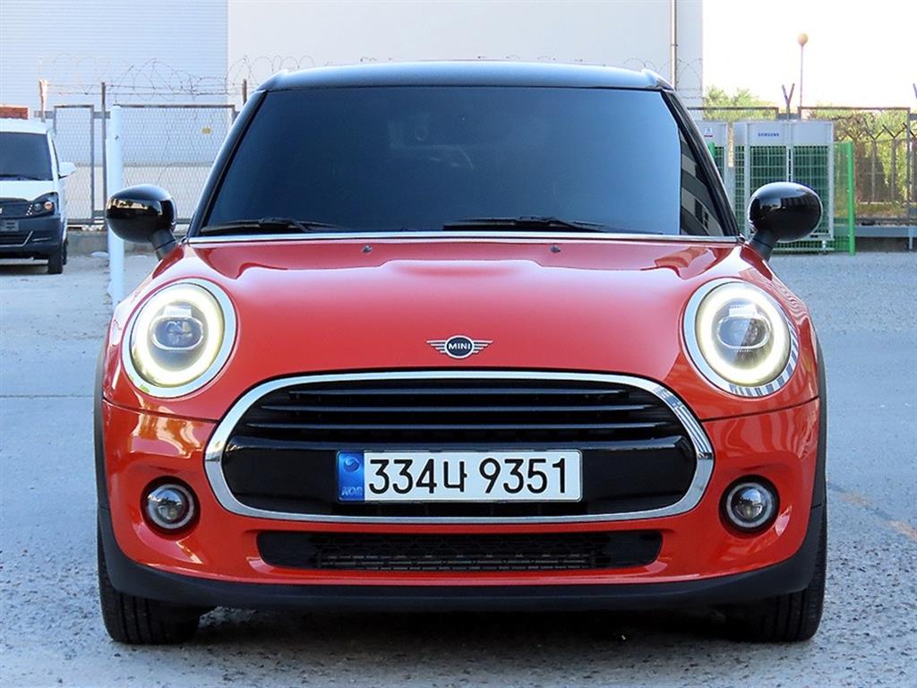 MINI Cooper 5 хаалга 1.5 Hai