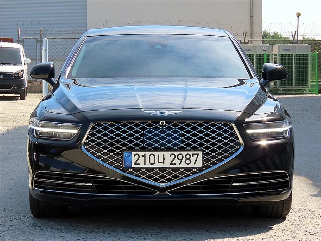 Genesis G90 3.8 AWD Premium Luxury