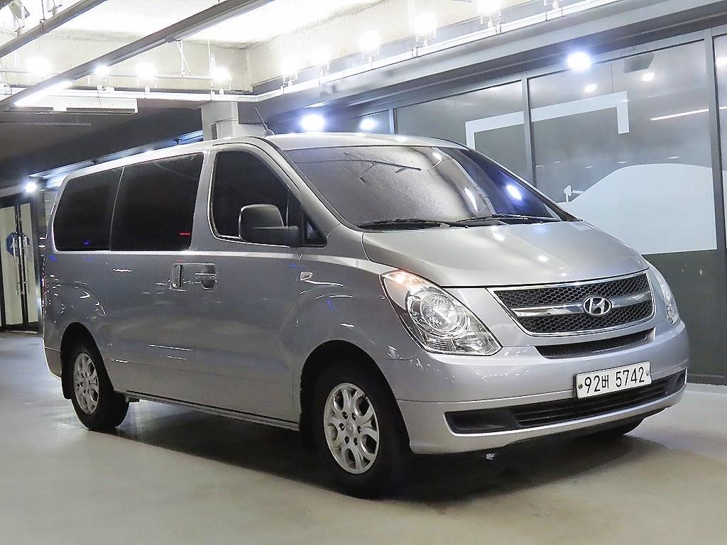 Hyundai Grand Starex 3 суудал Van CVX Deluxe