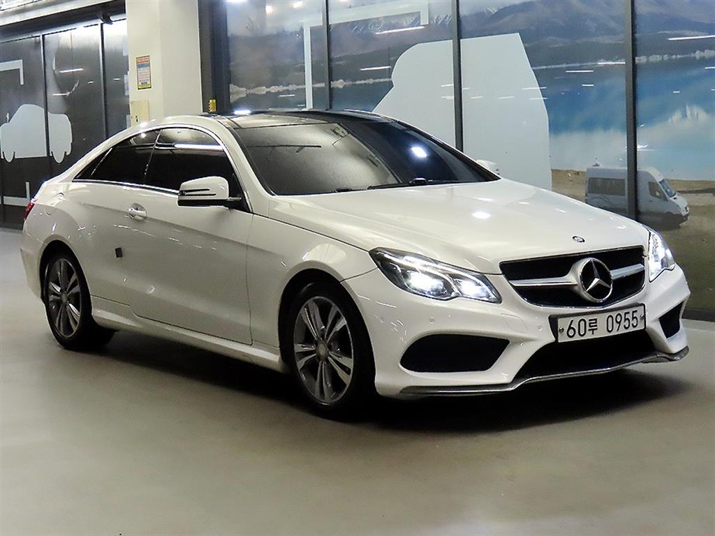 Mercedes-Benz E-Class Coupe E200