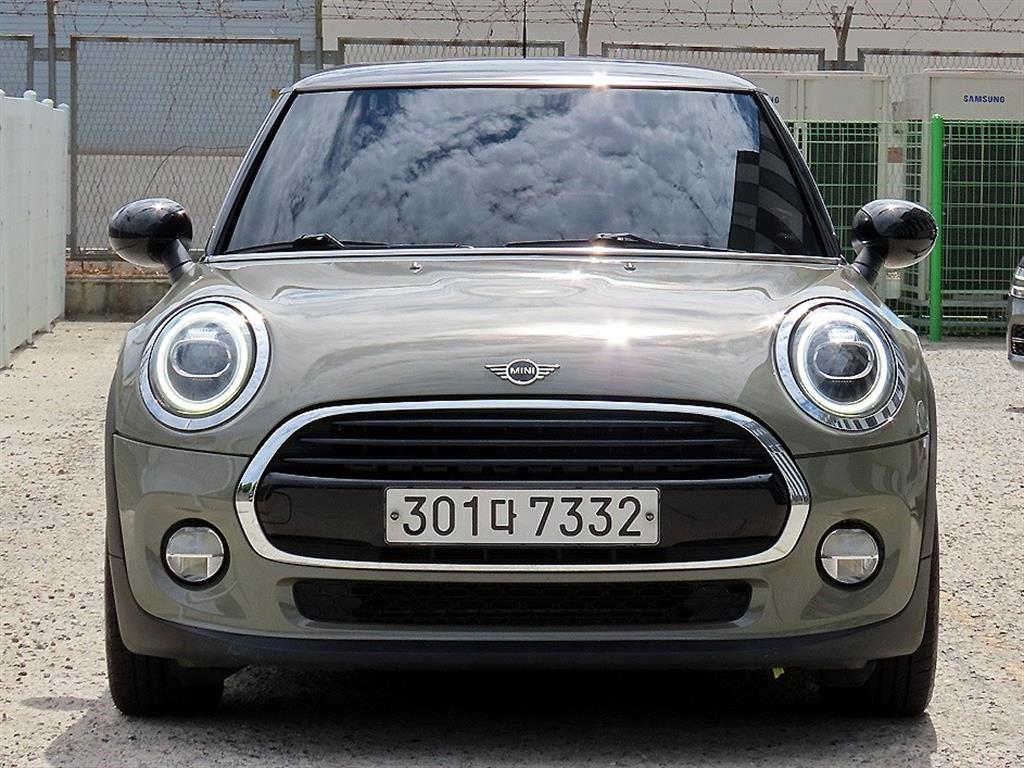 MINI Cooper 1.5 Hai