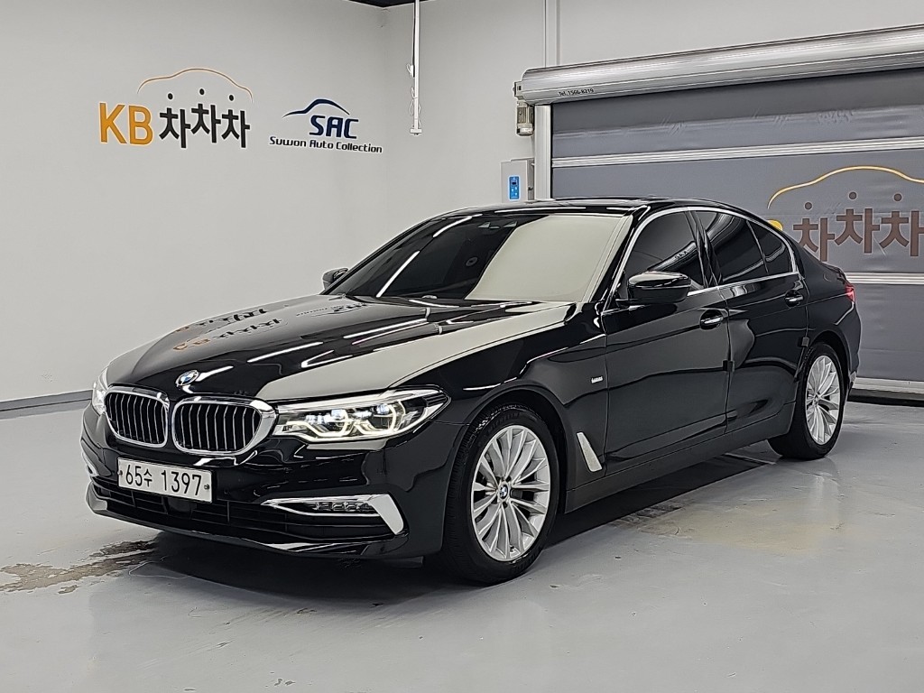 BMW 5 Series 520d Luxury Special