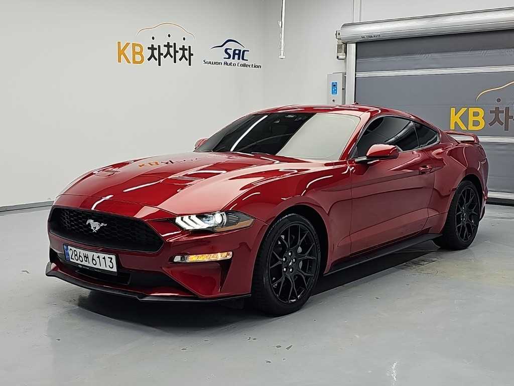 Ford Mustang Coupe 2.3 Premium