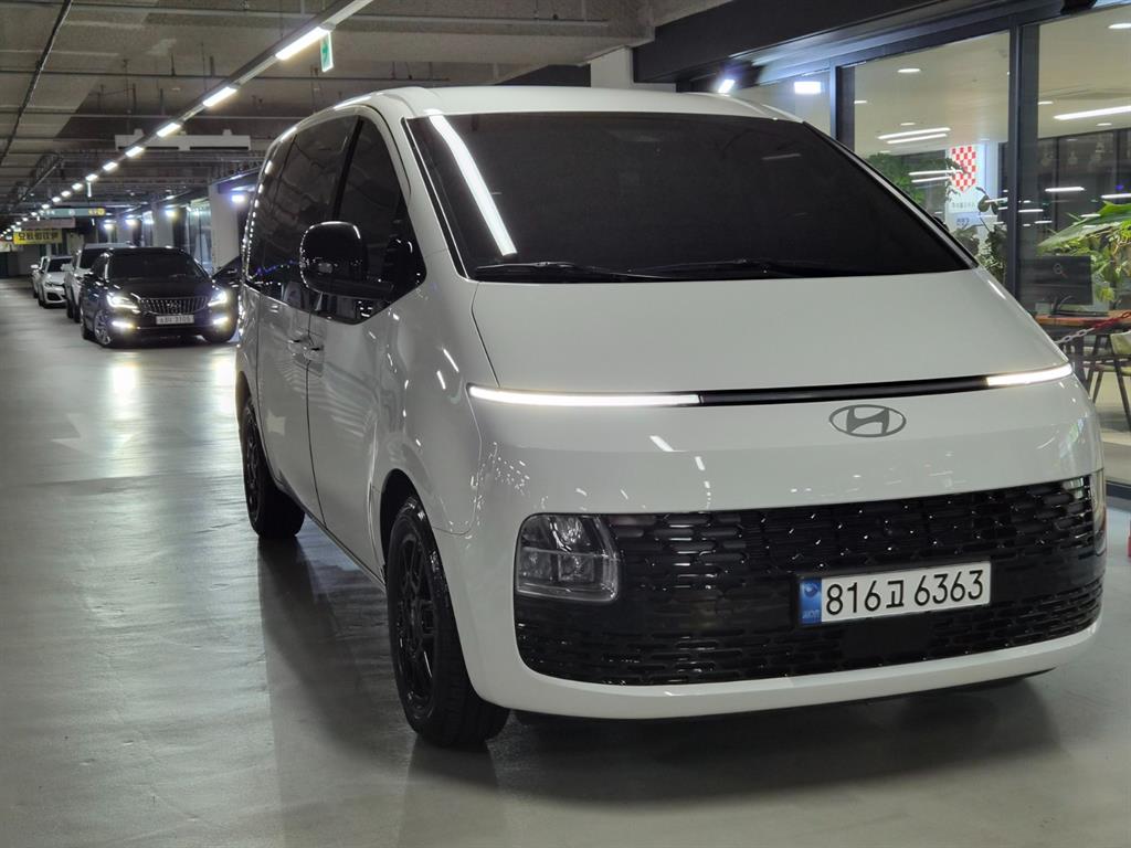 Hyundai Staria 3.5 LPG Карго 5 суудал Modern