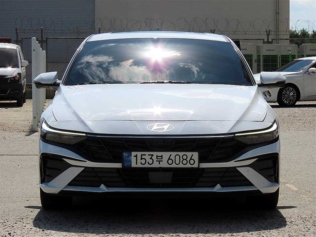 Hyundai Avante 1.6 Modern