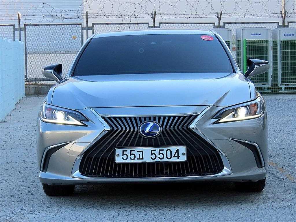 Lexus ES 300h