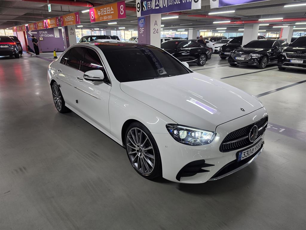 Mercedes-Benz E-Class E350 4Maetik AMG Line