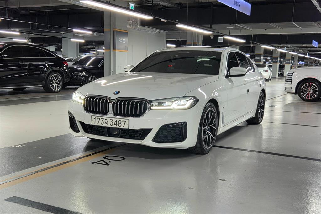BMW 5시리즈 530i M Sport