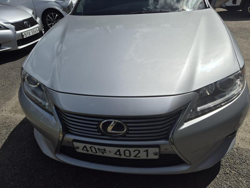 Lexus ES 300h Premium