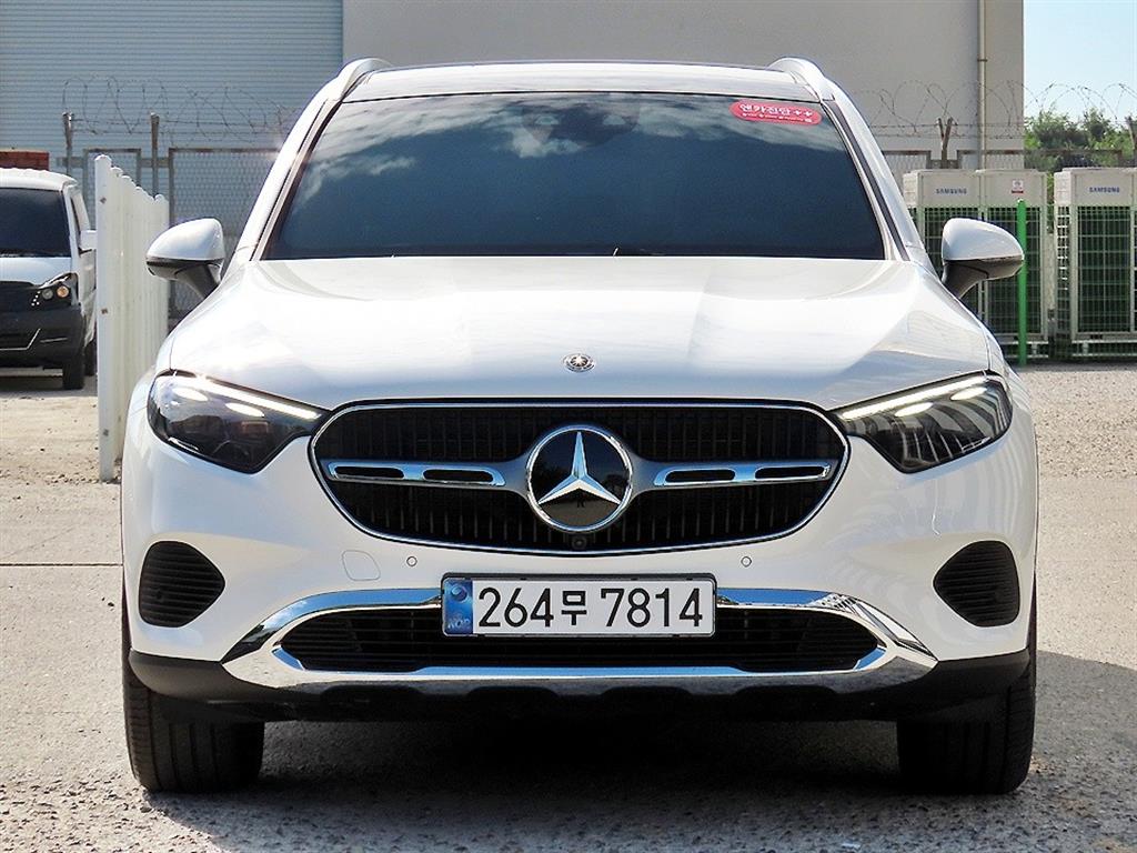 Mercedes-Benz GLC 220d 4Maetik