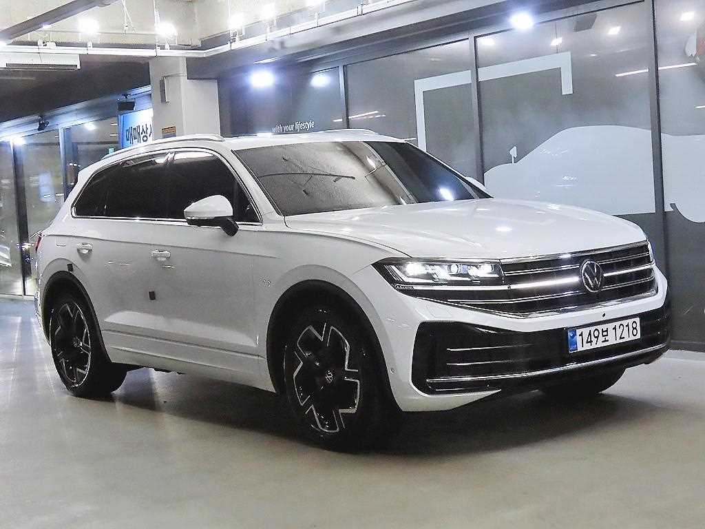 폭스바겐 투아렉 3.0 TDI Prestige