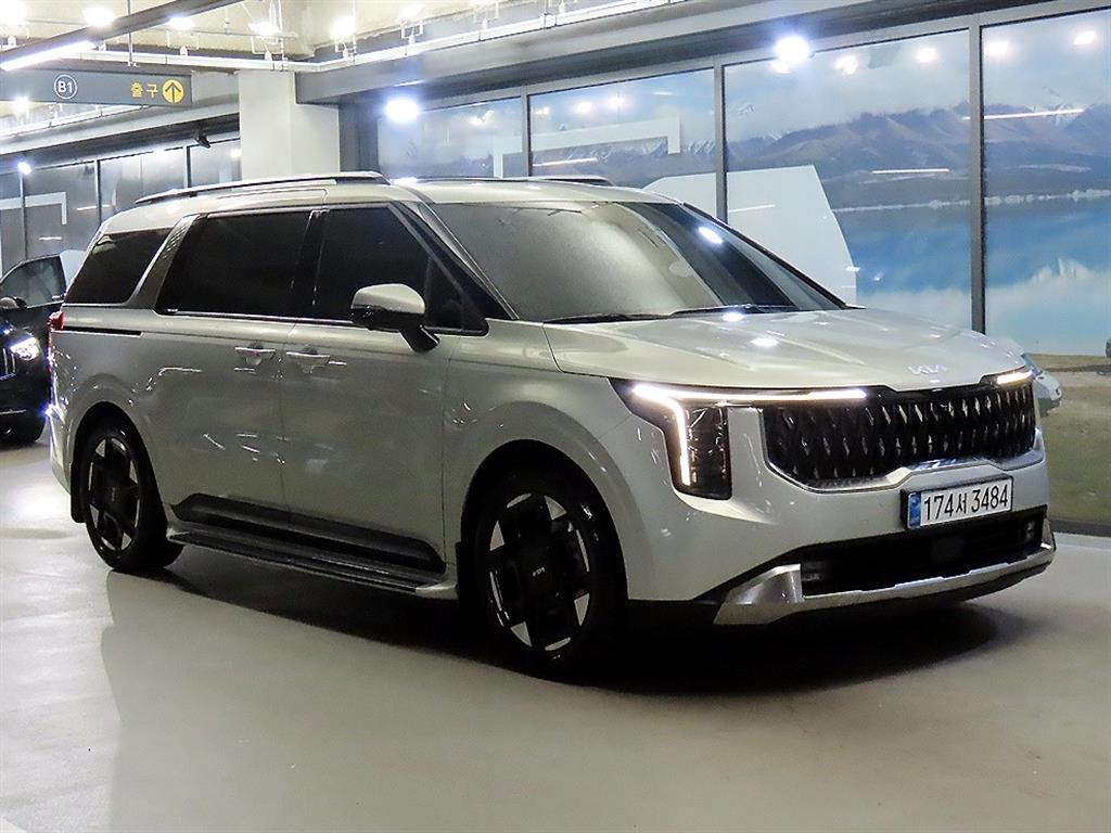 Kia Carnival 9 суудал Signature