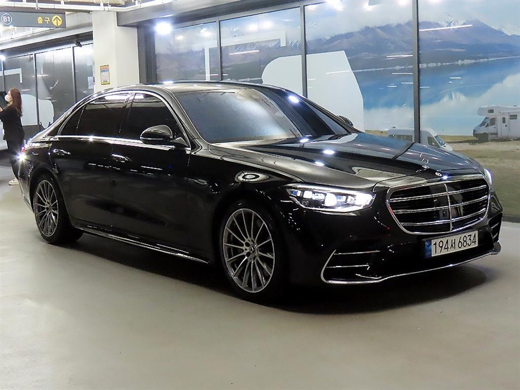 Mercedes-Benz S-Class S500L 4Maetik