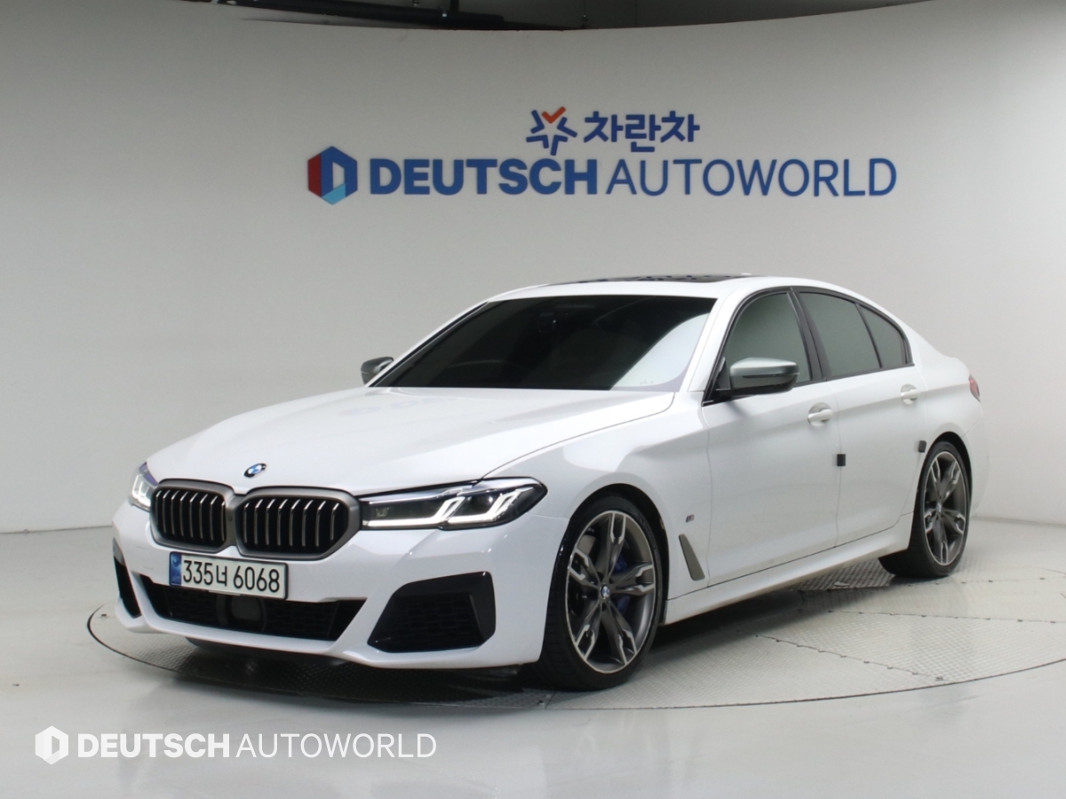 BMW 5 Series M550i xDrive
