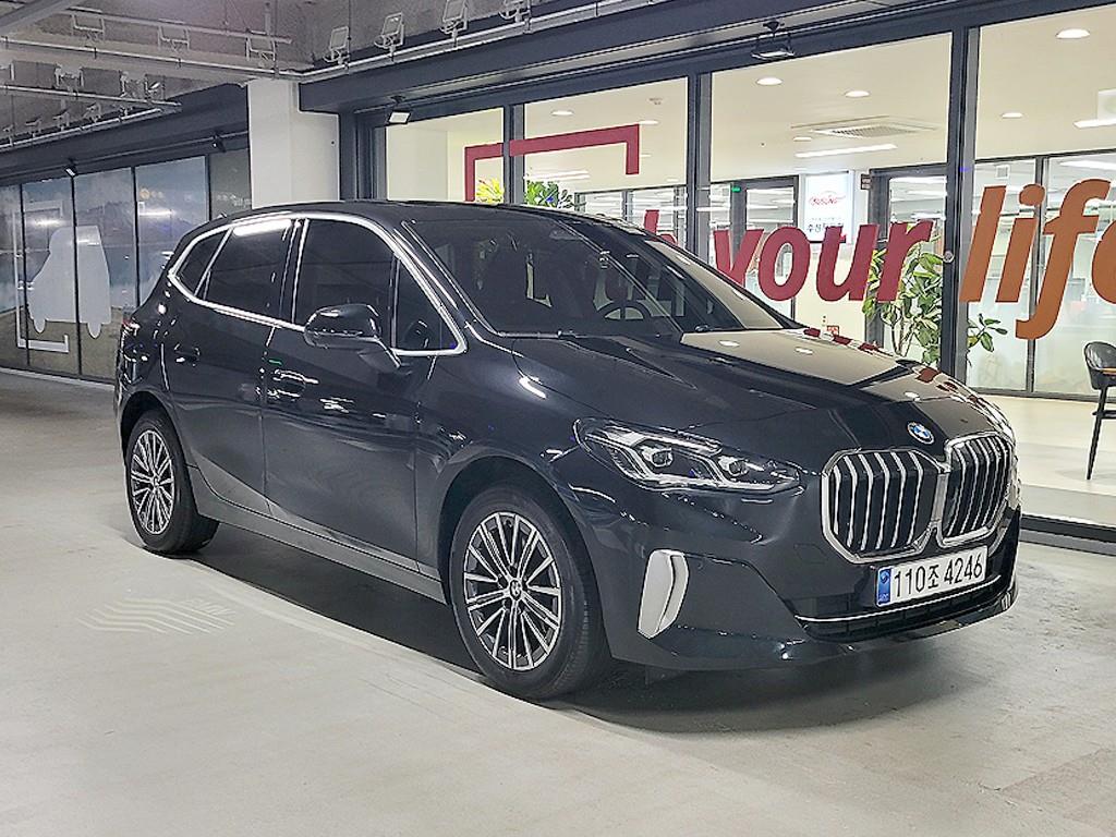 BMW Aektibeutueoreo Active 220i Luxury