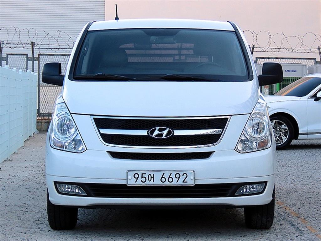 현대 Grand Starex 3 seats Van CVX Luxury