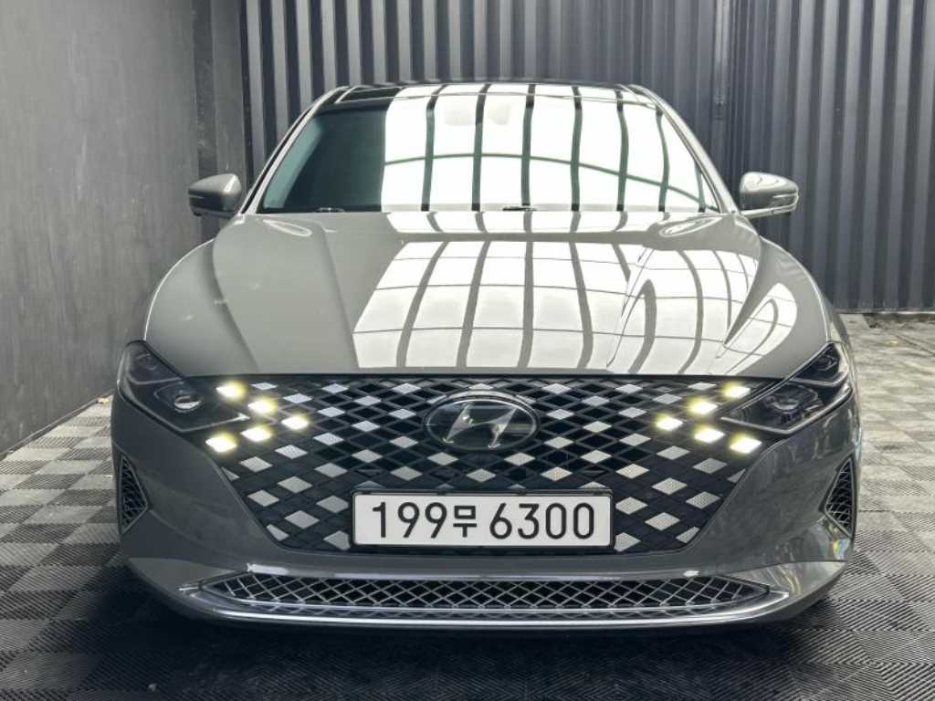 Hyundai Grandeur 2.5 Calligraphy