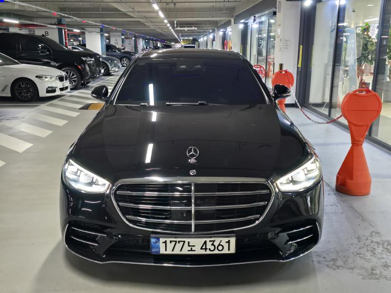 Mercedes-Benz S-Class S500L 4Maetik